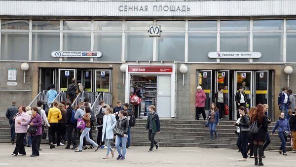 A view shows the entrance to Sennaya ploschad metro station in St. Petersburg, Russia September 14, 2016 - Sputnik International