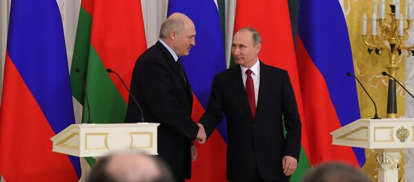 April 3, 2017. Russian President Vladimir Putin, right, and Belarusian President Alexander Lukashenko make a press statement - Sputnik International
