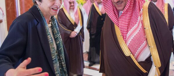 Saudi Arabian Crown Prince Muhammad bin Nayef welcomes British Prime Minister Theresa May in Riyadh, Saudi Arabia, April 4, 2017. Saudi Arabian Crown Prince Muhammad bin Nayef welcomes British Prime Minister Theresa May in Riyadh, Saudi Arabia, April 4, 2017. - Sputnik International