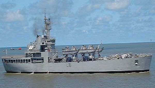 INS Shardul, the lead ship of her class of amphibious assault ships of the Indian Navy - Sputnik International