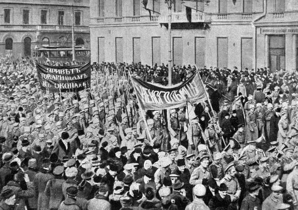 A soldiers' demonstration in Petrograd during the February bourgeois-democratic revolution in Russia. A soldiers' demonstration in Petrograd during the February bourgeois-democratic revolution in Russia. - Sputnik International