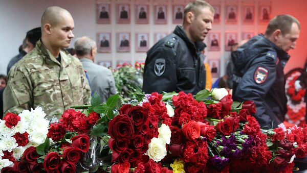 A ceremony to pay last respects to the police officers killed in Astrakhan - Sputnik International