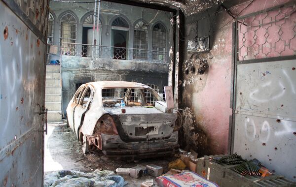 Burned car in Mosul - Sputnik International