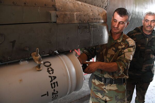 Syrian Air Force Base Back in Operation One Day After US Missile Attack - Sputnik International