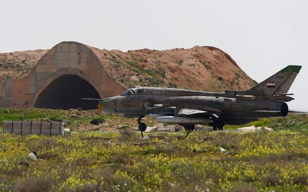 Syrian Air Forces resume flights from Shayrat Air Base Syrian Air Forces resume flights from Shayrat Air Base - Sputnik International