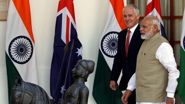 Australia’s Prime Minister Malcolm Turnbull (L) and his Indian counterpart Narendra Modi arrive for a photo opportunity ahead of their meeting at Hyderabad House in New Delhi, India April 10, 2017 - Sputnik International
