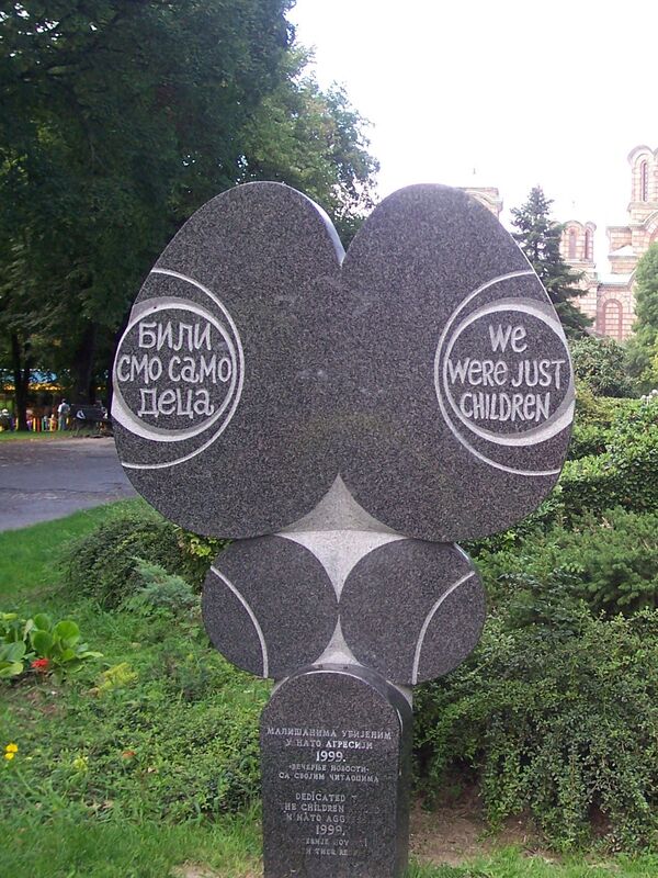 a memorial tombstone to a three-year-old girl Milica Rakic, who was killed by a NATO shell fragment when she was getting ready to sleep. a memorial tombstone to a three-year-old girl Milica Rakic, who was killed by a NATO shell fragment when she was getting ready to sleep. - Sputnik International