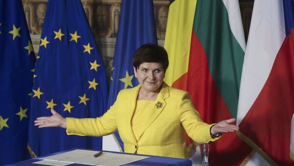 Poland's Prime Minister Beata Maria Szydlo reacts after signing document during the EU leaders meeting on the 60th anniversary of the Treaty of Rome, in Rome, Italy March 25, 2017. - Sputnik International