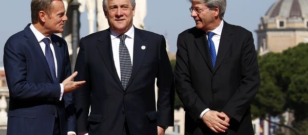 (from L to R) European Council President Donald Tusk, European Parliament President Antonio Tajani and Italy's Prime Minister Paolo Gentiloni pose for a picture outside the city hall Campidoglio (Capitoline Hill) as EU leaders arrive for a meeting on the 60th anniversary of the Treaty of Rome, in Rome, Italy March 25, 2017. (from L to R) European Council President Donald Tusk, European Parliament President Antonio Tajani and Italy's Prime Minister Paolo Gentiloni pose for a picture outside the city hall Campidoglio (Capitoline Hill) as EU leaders arrive for a meeting on the 60th anniversary of the Treaty of Rome, in Rome, Italy March 25, 2017. - Sputnik International