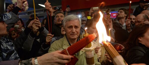 Believers at the ceremony to meet the Holy Fire at Vnukovo airport. (File) - Sputnik International