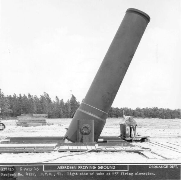 36 inch mortar in use by the USA during World War II for test firing bombs. 36 inch mortar in use by the USA during World War II for test firing bombs. - Sputnik International