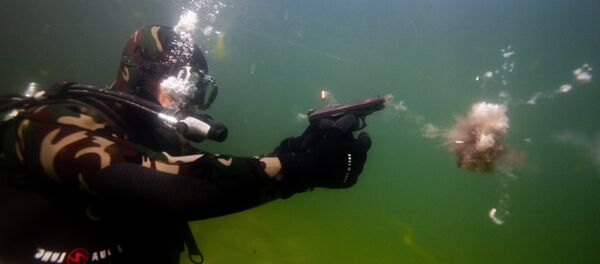 Underwater shooting Underwater shooting - Sputnik International