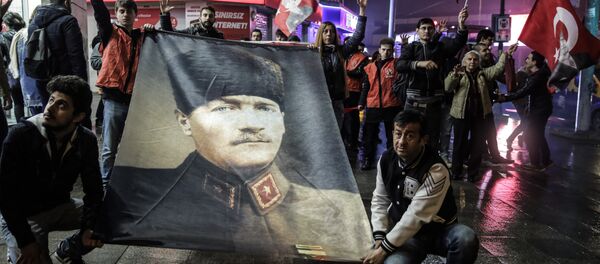 Protest following the results in a nationwide referendum in Istanbul - Sputnik International