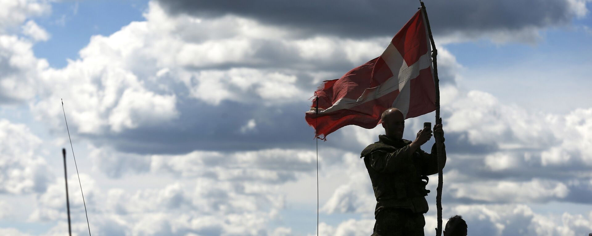 Danish soldiers during a military exercise ' Saber Strike 2014 ' at the Rukla military base some 120 km. (75 miles) west of the capital Vilnius, Lithuania, Tuesday, June 17, 2014. - Sputnik International, 1920, 21.06.2022