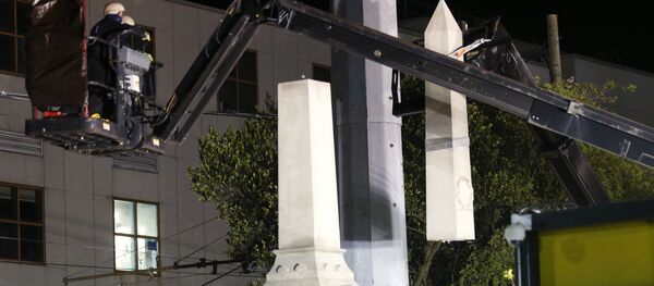 New Orleans Begins Taking Down Confederate Statues As Death Threats Target Workers - Sputnik International