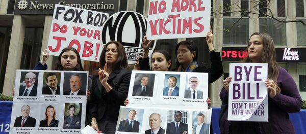Sonia Ossorio, second left, president of the National Organization for Women New York, speaks outside the News Corporation headquarters, in New York, Thursday, April 20, 2017, a day after Fox News Channel's Bill O'Reilly was fired. - Sputnik International