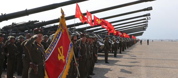 A military drill marking the 85th anniversary of the establishment of the Korean People's Army (KPA) is seen in this handout photo by North Korea's Korean Central News Agency (KCNA) made available on April 26, 2017 - Sputnik International