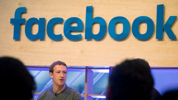 Facebook CEO Mark Zuckerberg in Berlin February 25, 2016 - Sputnik International