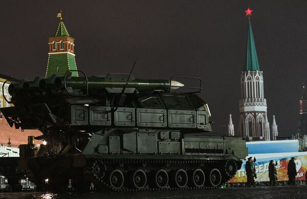 Night Rehearsal of the Victory Day Military Parade in Moscow - Sputnik International