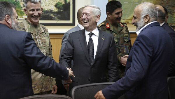 U.S. Defense Secretary James Mattis, center, and U.S. Army General John Nicholson, commander of U.S. Forces Afghanistan, second left, meet with Afghanistan's National Directorate of Security Director Mohammad Masoom Stanekzai, right, and other members of the Afghan delegation at Resolute Support headquarters in Kabul, Afghanistan in Kabul, Afghanistan Monday, April 24, 2017 - Sputnik International