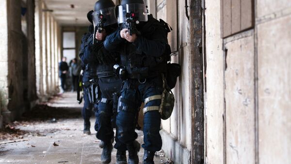 French National Gendarmerie Intervention Group (GIGN) members participate in a training session at the Mondesir base near Etampes, west of Paris. (File) - Sputnik International