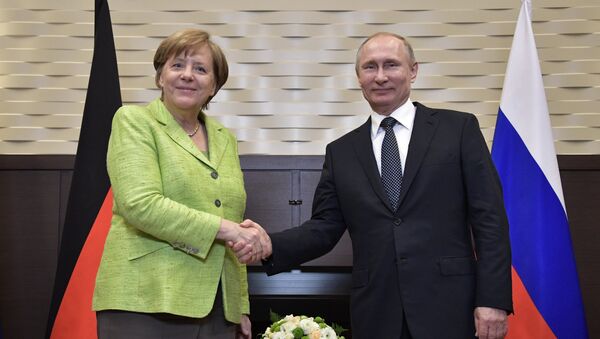 May 2, 2017. Russian President Vladimir Putin meets with German Federal Chancellor Angela Merkel. - Sputnik International