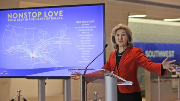 Former US Senator Kay Bailey Hutchison speaks at a news conference at Love Field in Dallas. (File) - Sputnik International