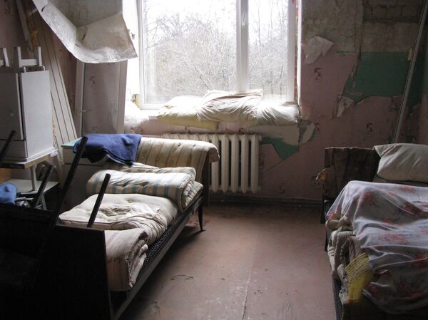 A patients' room in Pervomaisk hospital which is yet to be renovated A patients' room in Pervomaisk hospital which is yet to be renovated - Sputnik International
