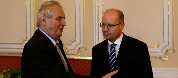 Czech Prime Minister Bohuslav Sobotka meets with President Milos Zeman at Prague Castle in Prague, Czech Republic May 4, 2017 Czech Prime Minister Bohuslav Sobotka meets with President Milos Zeman at Prague Castle in Prague, Czech Republic May 4, 2017 - Sputnik International