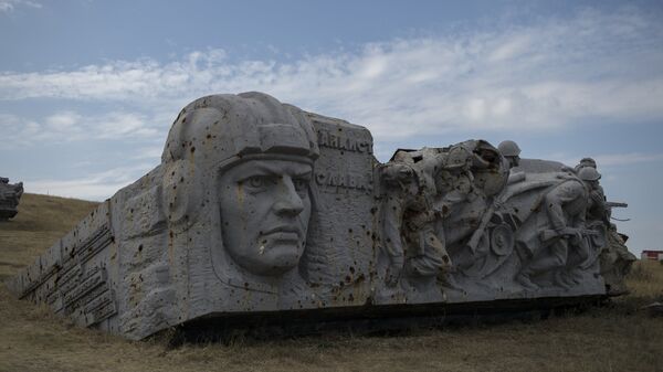 Ruins of the Saur-Mogila (Saur Grave) Memorial in Donetsk Region where festive events were held to celebrate the Day of Donbass Liberation from Nazi Invaders. - Sputnik International