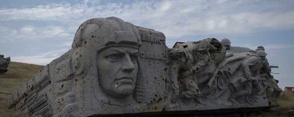 Ruins of the Saur-Mogila (Saur Grave) Memorial in Donetsk Region where festive events were held to celebrate the Day of Donbass Liberation from Nazi Invaders. - Sputnik International