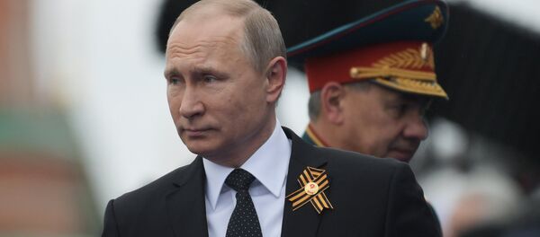 Russian President Vladimir Putin and Defense Minister Sergei Shoigu Russian President Vladimir Putin and Defense Minister Sergei Shoigu - Sputnik International