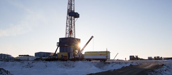 Rosneft launches drilling of Tsentralno-Olginskaya-1 well Rosneft launches drilling of Tsentralno-Olginskaya-1 well - Sputnik International