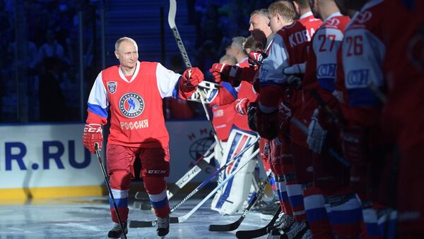 President Vladimir Putin participates in gala match of 6th Night Hockey League Festival - Sputnik International