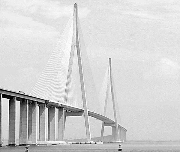 Shanghai-Nantong Yangtze River Bridge Shanghai-Nantong Yangtze River Bridge - Sputnik International
