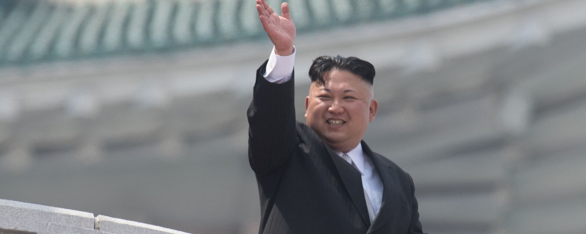 North Korean leader Kim Jong-un during a military parade marking the 105th birthday of Kim Il-Sung, the founder of North Korea, in Pyongyang - Sputnik International, 1920, 30.04.2022