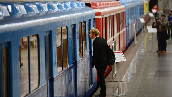 Display of antique Moscow metro trains - Sputnik International