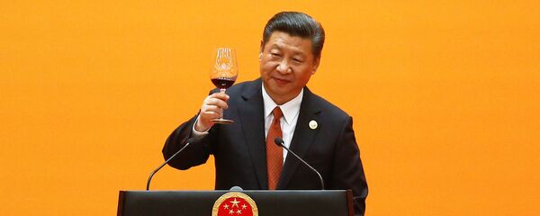Chinese President Xi Jinping makes a toast at the beginning of the welcoming banquet at the Great Hall of the People during the first day of the Belt and Road Forum in Beijing, China, May 14, 2017 - Sputnik International