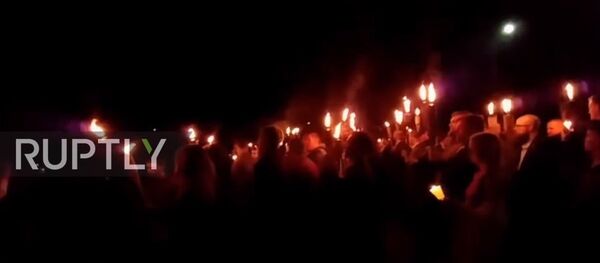 Torch-lit rally held to protest Confederate statue removal - Sputnik International