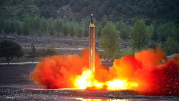 The long-range strategic ballistic rocket Hwasong-12 (Mars-12) is launched during a test in this undated photo released by North Korea's Korean Central News Agency (KCNA) on May 15, 2017. - Sputnik International