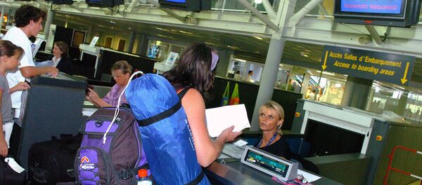 Airport Counter in Europe Airport Counter in Europe - Sputnik International