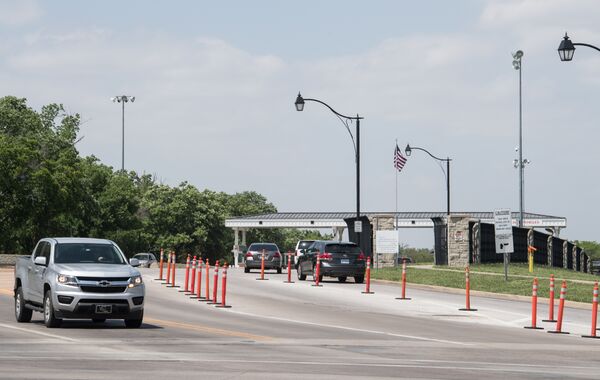 Cars enter and exit US Army facility Fort Leavenworth in Leavenworth, Kansas, on May 16, 2017. - Sputnik International