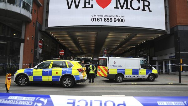 Police evacuate the Arndale shopping centre, in Manchester, England Tuesday May 23, 2017, the day after an apparent suicide bomber attacked an Ariana Grande concert as it ended Monday night, killing over a dozen of people among a panicked crowd of young concertgoers. - Sputnik International