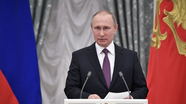President Vladimir Putin addresses the ceremony to present state awards in science, culture, healthcare, sports and manufacturing to outstanding Russians - Sputnik International