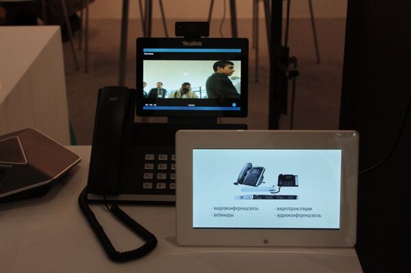 Messenger presented by Ruselectronics subsidiary Bulat - Sputnik International