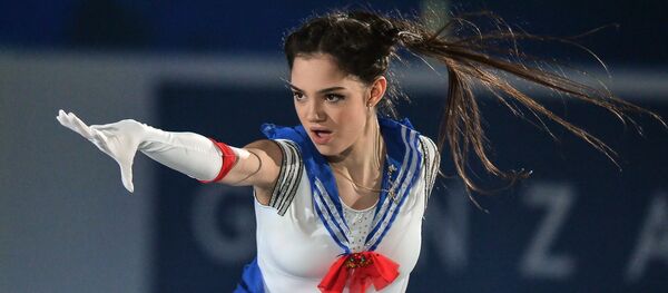 Yevgenia Medvedeva of Russia performs at the ISU World Team Trophy 2017 gala exhibition in Tokyo - Sputnik International
