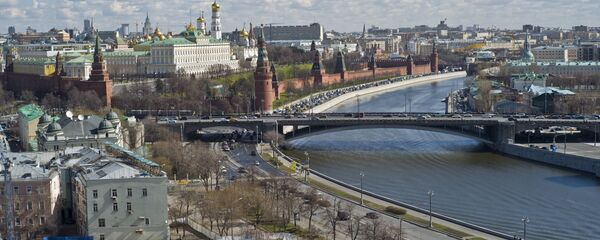 View of the Moscow Kremlin, the Moskva River from the Cathedral of Christ the Savior in Moscow - Sputnik International