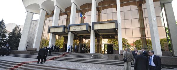 New Moldovan Parliament gathers for first meeting - Sputnik International