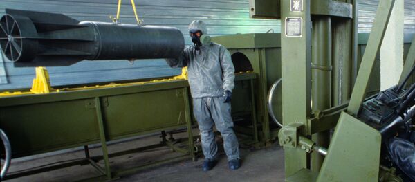 Preparation before demonstrating technology of chemical weapons' elimination - Sputnik International
