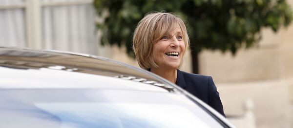 New Deputy Minister in charge of European Affairs Marielle de Sarnez arrives for the first weekly cabinet meeting under new French President Emmanuel Macron, Thursday, May 18, 2017 at the Elysee Palace in Paris New Deputy Minister in charge of European Affairs Marielle de Sarnez arrives for the first weekly cabinet meeting under new French President Emmanuel Macron, Thursday, May 18, 2017 at the Elysee Palace in Paris - Sputnik International